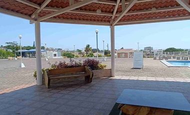En venta 7 Terrenos La Herradura del Mar | Ballenita Ecuador