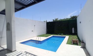 CASA DE 4 RECAMARAS CON ALBERCA EN RENTA EN COL. MIAMI