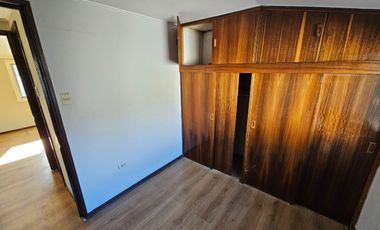 Casa de 5D2B Estacionamiento, Sagrados Corazones