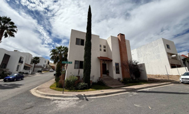 CASA EN VENTA EN VALLE DEL ÁNGEL A 1 MIN DE DISTRITO 1 $7,490,000