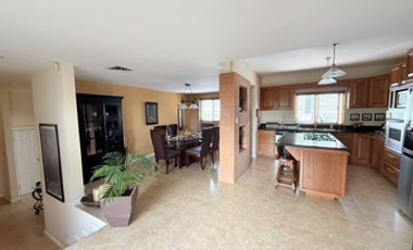 CASA EN VENTA EN VALLE DEL ÁNGEL A 1 MIN DE DISTRITO 1 $7,490,000