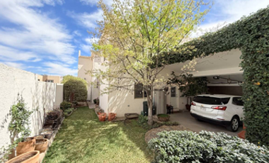 CASA EN VENTA EN VALLE DEL ÁNGEL A 1 MIN DE DISTRITO 1 $7,490,000