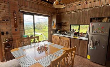 Invierte y vive frente a una laguna: casa con Airbnb listo en Tarqui 🌿💧