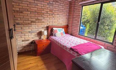 Invierte y vive frente a una laguna: casa con Airbnb listo en Tarqui 🌿💧
