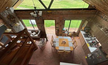 Invierte y vive frente a una laguna: casa con Airbnb listo en Tarqui 🌿💧