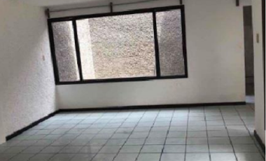 VENTA DE HERMOSA CASA