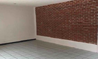 VENTA DE HERMOSA CASA