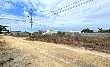 Terreno Esquinero en Venta de 500 m² - Urbanización Taos, Punta Blanca, Santa Elena