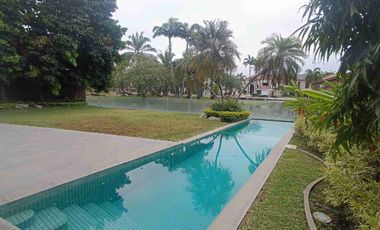 Casa en venta en Laguna Club Guayaquil