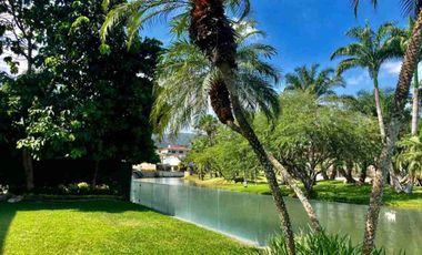 Casa en venta en Laguna Club Guayaquil