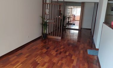 VENDO DPTO. VISTA EXTERIOR 2DORM. URB. ORRANTIA SAN ISIDRO