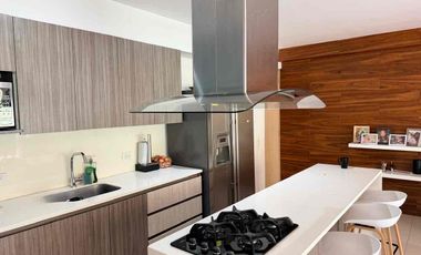VENTA APARTAMENTO COM TERRAZA LOMA LAS BRUJAS ENVIGADO
