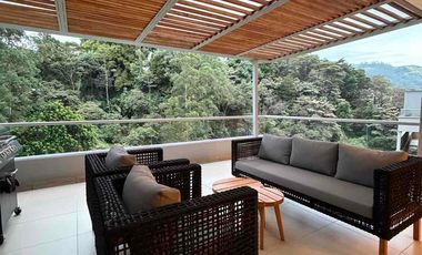 VENTA APARTAMENTO COM TERRAZA LOMA LAS BRUJAS ENVIGADO