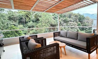 VENTA APARTAMENTO COM TERRAZA LOMA LAS BRUJAS ENVIGADO
