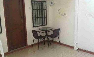 ALQUILO MINI SUITE AMOBLADA URDESA