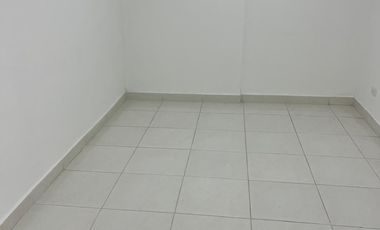 CASA COMERCIAL EN ARRIENDO LA CASTELLANA - LAURELES