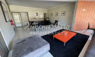 Se arrienda departamento en calle Viana