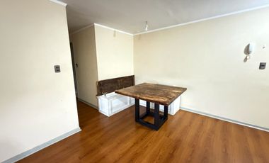 Departamento en Arriendo con Estacionamiento, Condominio Alto Durand III