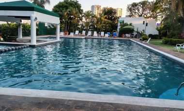 Rento Estupenda Casa en Exclusivo Condominio, en la Zona Dorada de Cuernavaca.