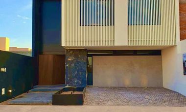 Venta de casa en Reserva Santa Mónica