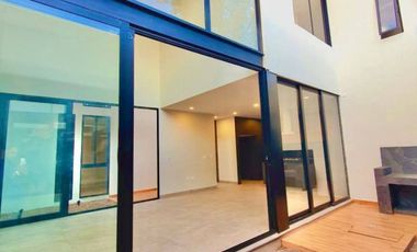 Venta de casa en Reserva Santa Mónica