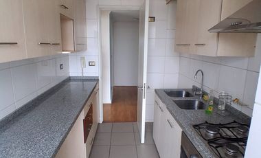 Se Vende Departamento en Edificio Av. Alemania.