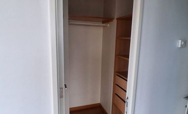 Se Vende Departamento en Edificio Av. Alemania.