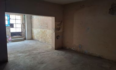 Departamento en 1° Piso en Comas! 4 Dorm., Remate!