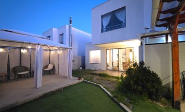 SE ARRIENDA CASA - MODELO C - BOSQUE REAL CURAUMA