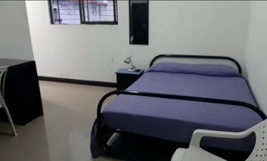 ALQUILO APARTAESTUDIO CON TODO INCLUIDO