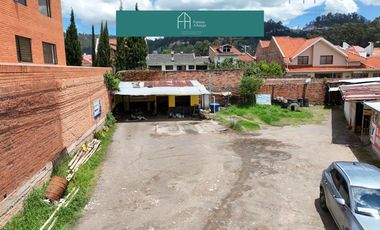 Terreno en VENTA - Av. 10 de Agosto y Roberto Crespo Toral - Cuenca