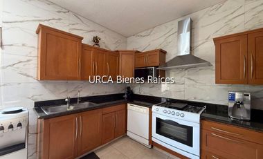 Casa en Venta en Colinas del Sur en Monterrey, Nuevo León