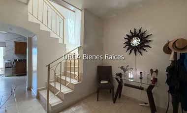 Casa en Venta en Colinas del Sur en Monterrey, Nuevo León
