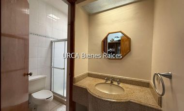 Casa en Venta en Colinas del Sur en Monterrey, Nuevo León