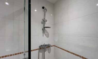 Apartamento en Quito en Venta, Dpto Bloque A, 3 Bodegas Y 8 Parqueos en Conjunto Bosque Real II Calle José Raygada N45-500 y Av. Mariscal Sucre