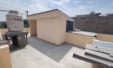 Casa En Venta - Portales De Javier Prado, Ate