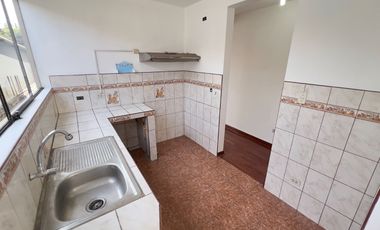 Casa En Venta - Portales De Javier Prado, Ate