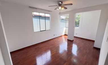Casa En Venta - Portales De Javier Prado, Ate
