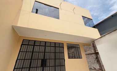 Casa En Venta - Portales De Javier Prado, Ate