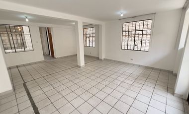 Casa En Venta - Portales De Javier Prado, Ate