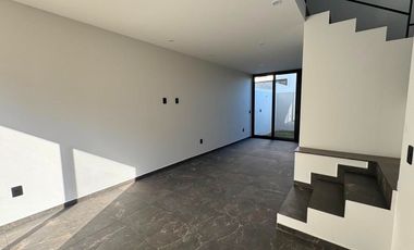 casa en coto real de valdepeñas renta