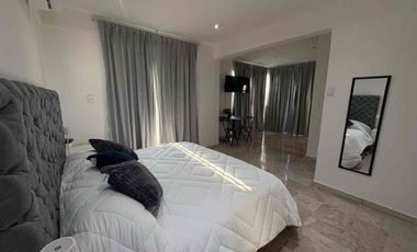 Casa en renta AMUEBLADA de 3 recámaraa a una cuadra del mar