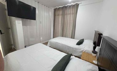 Casa en renta AMUEBLADA de 3 recámaraa a una cuadra del mar