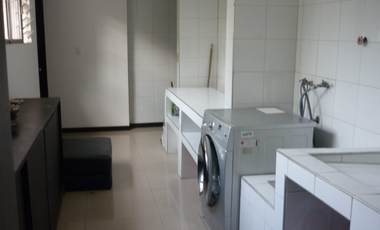 ALQUILO APARTAESTUDIO CON TODO INCLUIDO