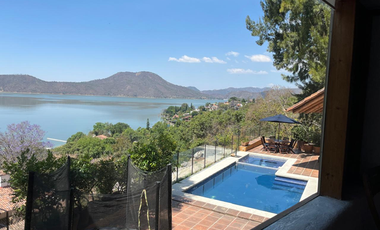 CASA EN RENTA EN LA PEÑA: EL VERDADERO LUJO DE VIVIR VALLE DE BRAVO