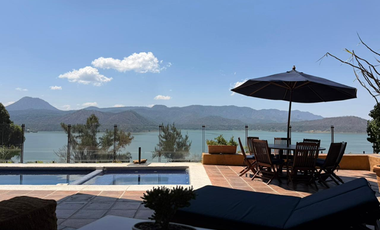 CASA EN RENTA EN LA PEÑA: EL VERDADERO LUJO DE VIVIR VALLE DE BRAVO