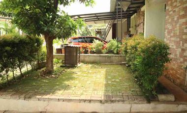 rumah langka, LT 126,2 KT, di Spring Garden Residence, Bekasi