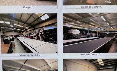 Bodega Comercial en Renta con Oficinas, Andén de Carga y Amplias Áreas de Almacén