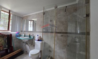 Venta Quinta en Puembo, cerca al Colegio Alberto Einstein, Área Terreno 1.406 M2, PRECIO: $245.000