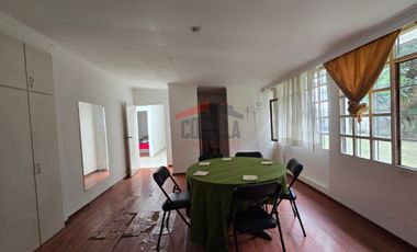 Venta Quinta en Puembo, cerca al Colegio Alberto Einstein, Área Terreno 1.406 M2, PRECIO: $245.000